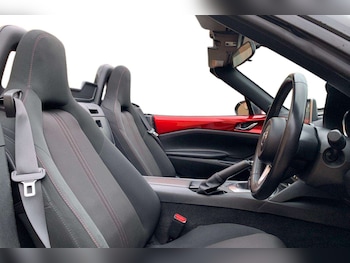 Used Mazda MX-5 2016 for sale - 76552541: Photo