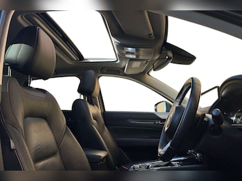 Used Mazda CX-5 2022 for sale - 77975519: Photo