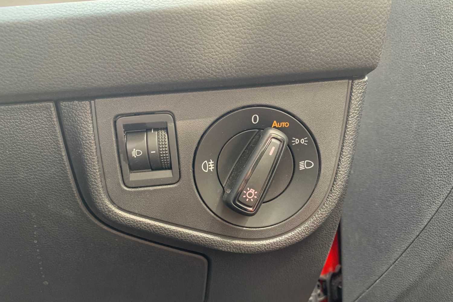 Used Volkswagen Polo 2020 for sale - 76533815: Photo 5