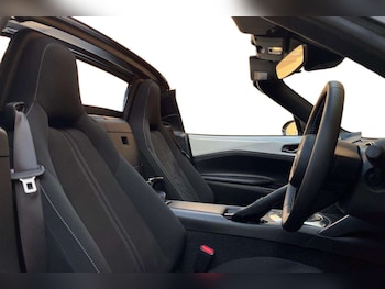 Used Mazda MX-5 2025 for sale - 78022324: Photo