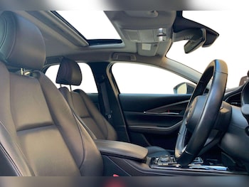 Used Mazda CX-30 2022 for sale - 76434745: Photo