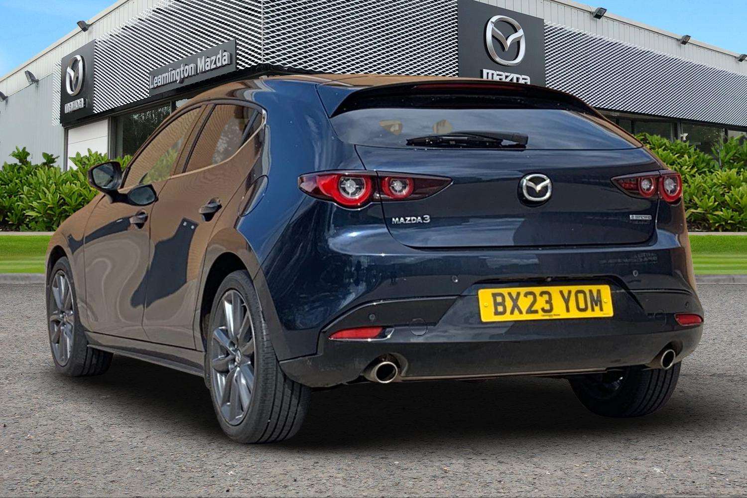 Used Mazda Mazda3 2023 for sale - 75943425: Photo 3