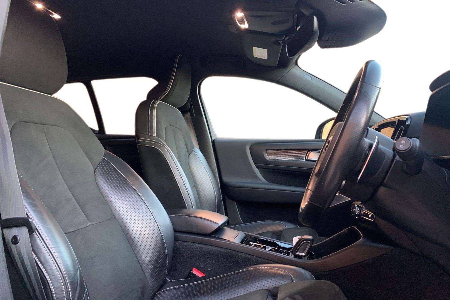 Used Volvo XC40 2020 for sale - 76635664: Photo 4