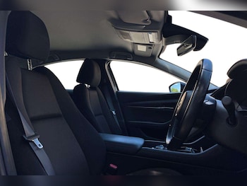 Used Mazda Mazda3 2019 for sale - 79184700: Photo