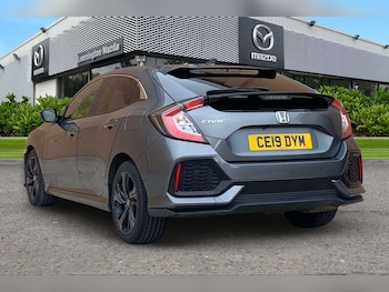 Used Honda Civic 2019 for sale - 77630852: Photo