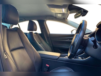 Used Mazda Mazda3 2020 for sale - 76434793: Photo