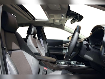 Used Mazda CX-30 2025 for sale - 78542507: Photo