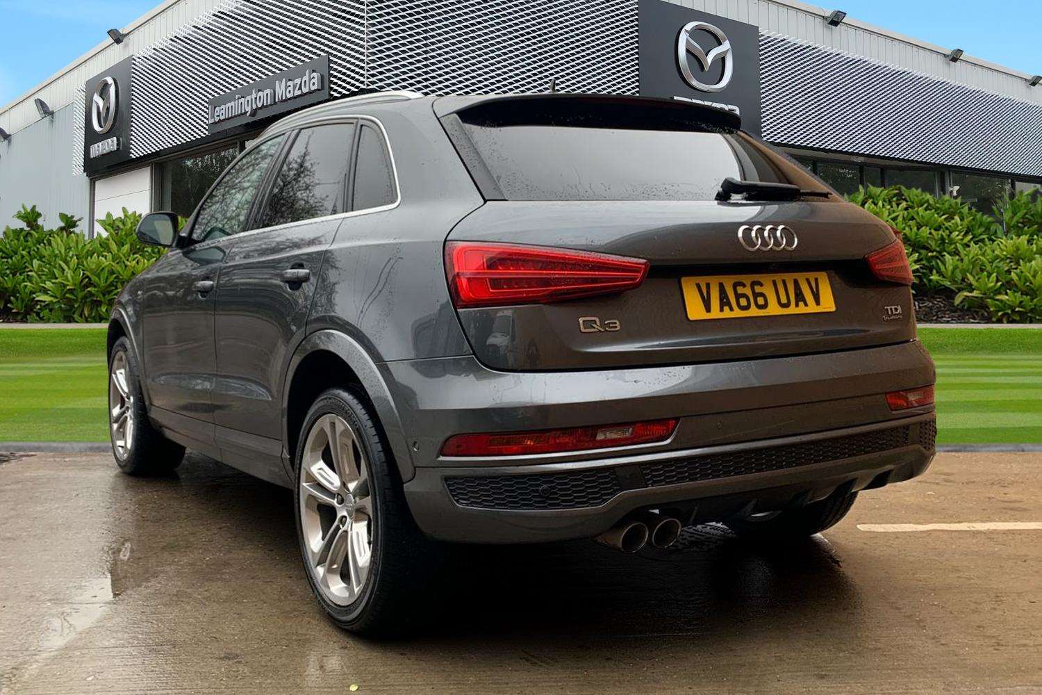 Used Audi Q3 2017 for sale - 76635662: Photo 3