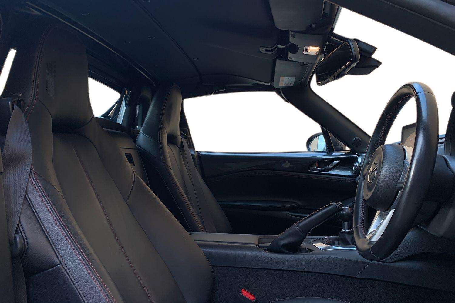 Used Mazda MX-5 2018 for sale - 76630300: Photo 4