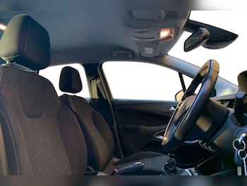 Used Vauxhall Crossland X 2019 for sale - 77420349: Photo