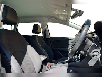 Used SEAT Leon 2018 for sale - 78377590: Photo