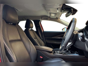 Used Mazda CX-30 2024 for sale - 78103017: Photo