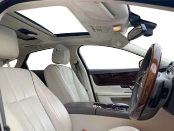 Used Jaguar XJ 2013 for sale - 74684310: Photo