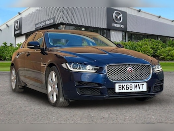 Used Jaguar XE 2018 for sale - 78370398: Photo