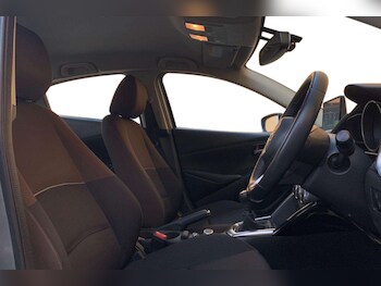 Used Mazda Mazda2 2022 for sale - 76966569: Photo