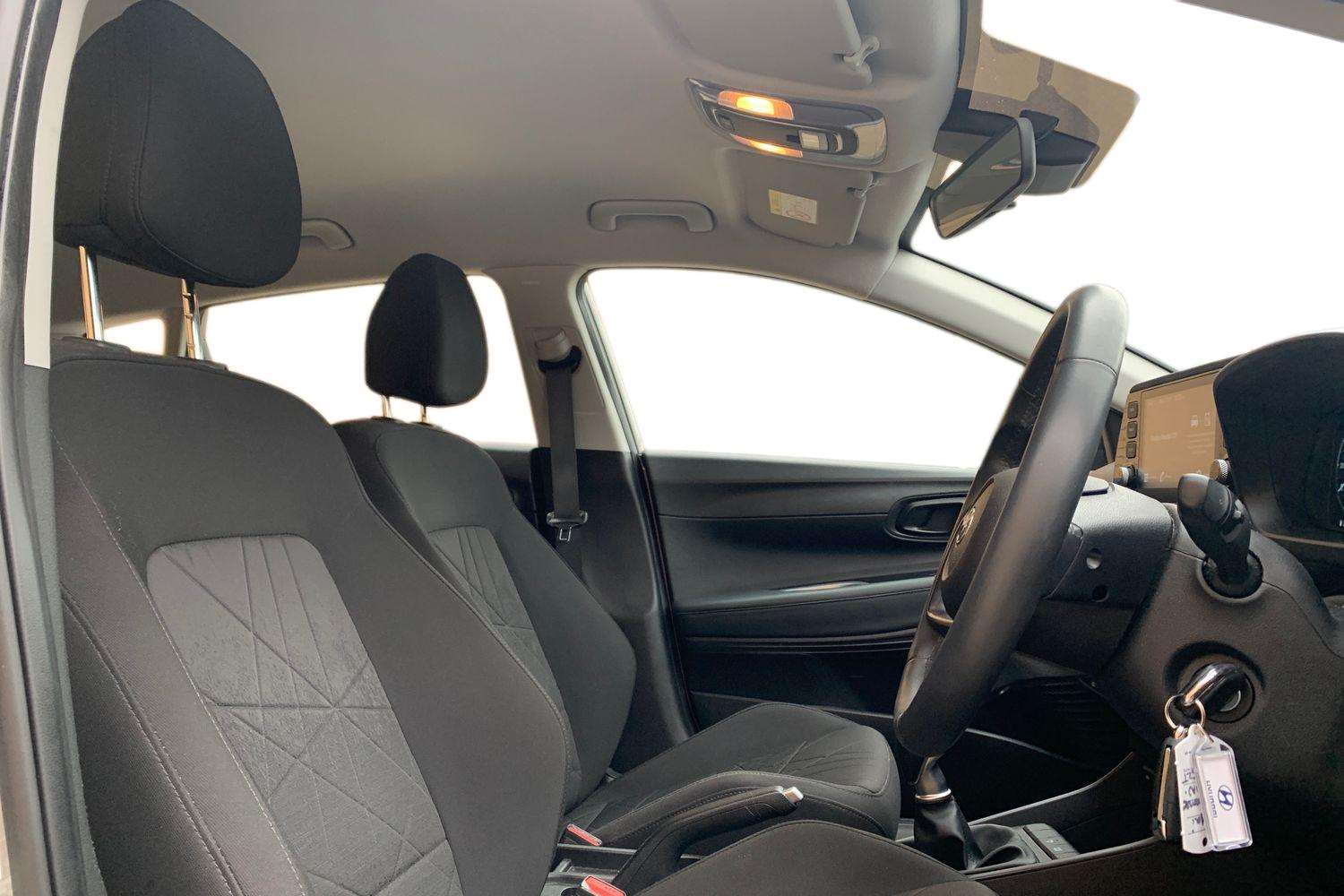 Used Hyundai BAYON 2022 for sale - 76552393: Photo 4