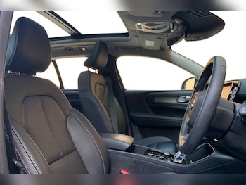 Used Volvo XC40 2021 for sale - 75433709: Photo