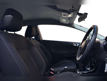 Used Ford Fiesta 2015 for sale - 78055316: Photo