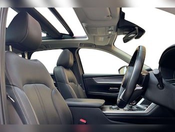 Used Mazda CX-60 2023 for sale - 78423882: Photo