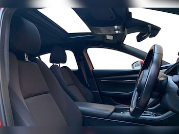 Used Mazda Mazda3 2022 for sale - 76434911: Photo