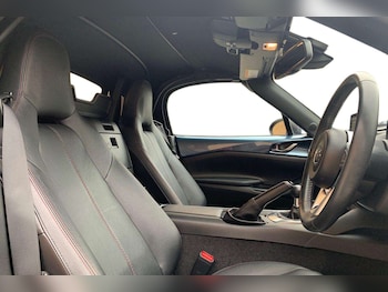 Used Mazda MX-5 2017 for sale - 76261613: Photo 4