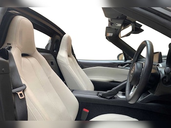 Used Mazda MX-5 2022 for sale - 76241543: Photo 4