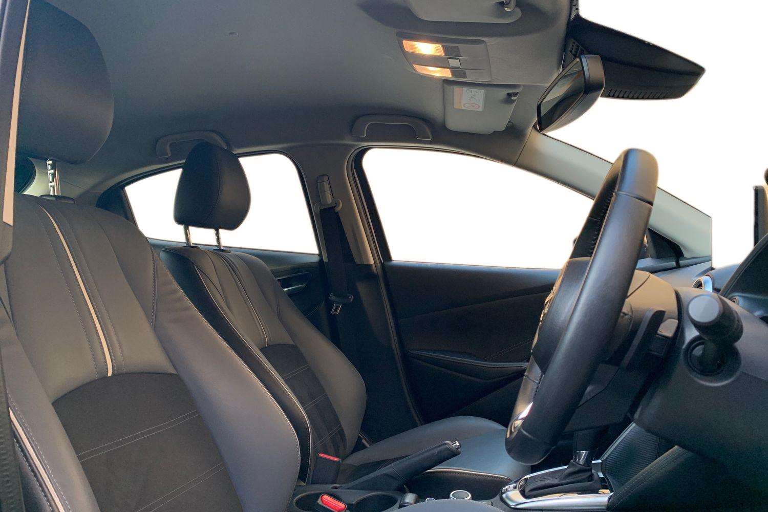 Used Mazda Mazda2 2022 for sale - 77005036: Photo 4