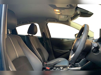 Used Mazda Mazda2 2022 for sale - 76438023: Photo