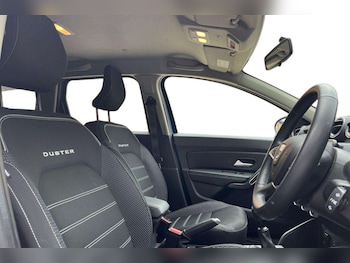 Used Dacia Duster 2021 for sale - 79070941: Photo