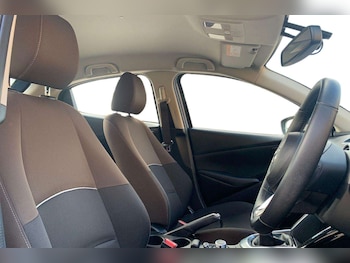 Used Mazda Mazda2 2022 for sale - 76344081: Photo