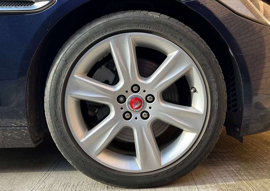 Used Jaguar XE 2018 for sale - 77890008: Photo 8