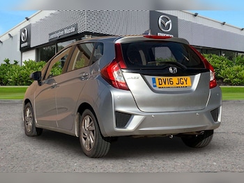 Used Honda Jazz 2016 for sale - 77698237: Photo