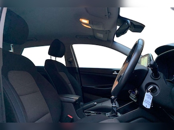 Used Hyundai TUCSON 2019 for sale - 77333109: Photo