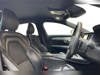 Used Volvo S90 2018 for sale - 78533279: Photo