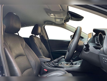 Used Mazda Mazda3 2014 for sale - 77890009: Photo