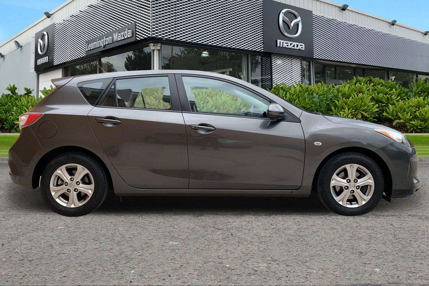 Used Mazda Mazda3 2012 for sale - 76190935: Photo 6