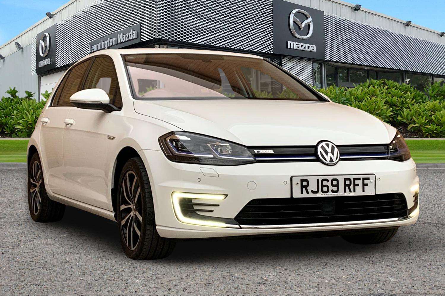 Used Volkswagen Golf 2020 for sale - 76841882: Photo 1