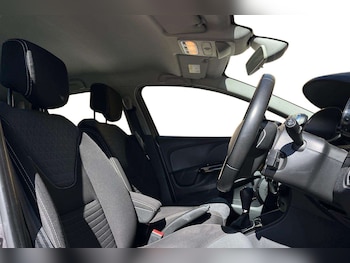 Used Renault Clio 2015 for sale - 78179791: Photo