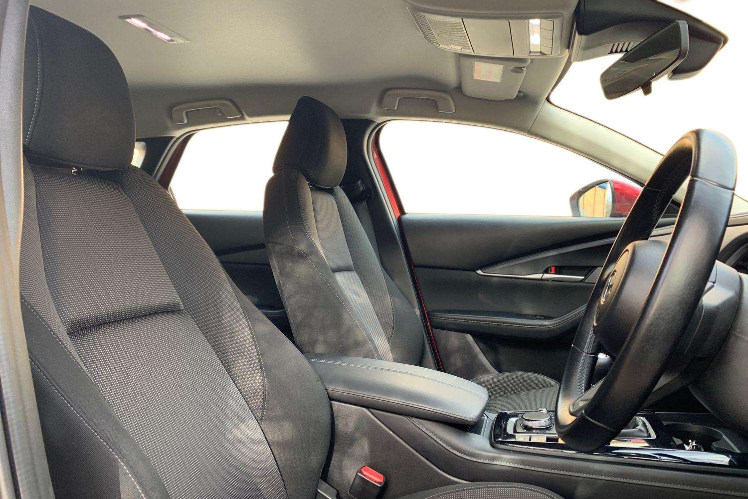 Used Mazda CX-30 2023 for sale - 76390205: Photo 4