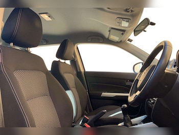 Used Suzuki Vitara 2018 for sale - 77702753: Photo