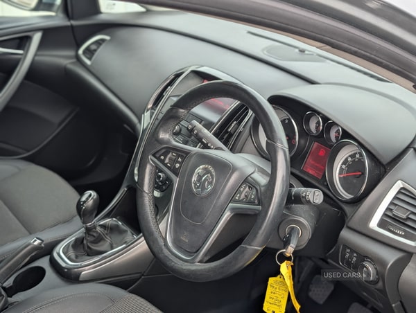 Used Vauxhall Astra 2013 for sale - 76202038: Photo 10