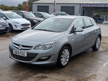 Used Vauxhall Astra 2013 for sale - 76202038: Photo