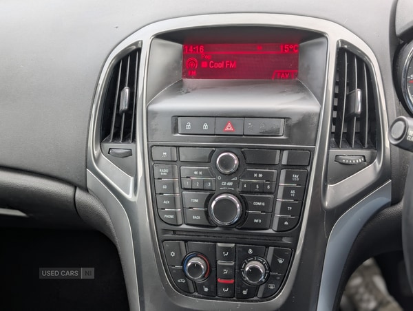 Used Vauxhall Astra 2013 for sale - 76202038: Photo 9
