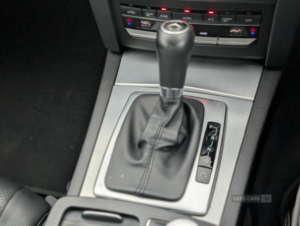 Used Mercedes-Benz E Class 2012 for sale - 76927334: Photo 16