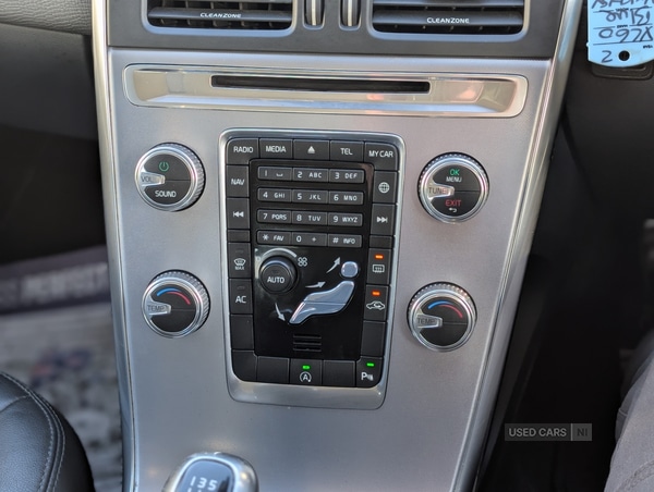 Used Volvo XC60 2017 for sale - 78171847: Photo 9