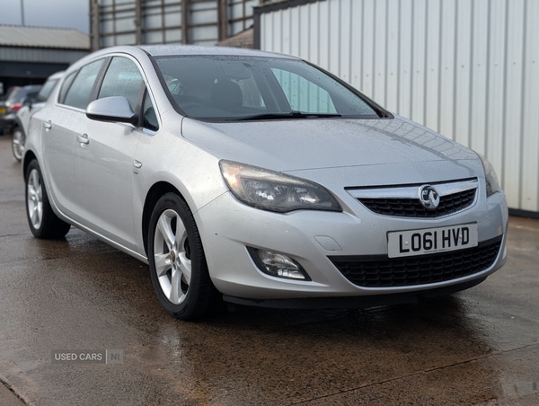 Used Vauxhall Astra 2012 for sale - 77684869: Photo 2
