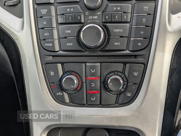 Used Vauxhall Astra 2012 for sale - 77684869: Photo 9