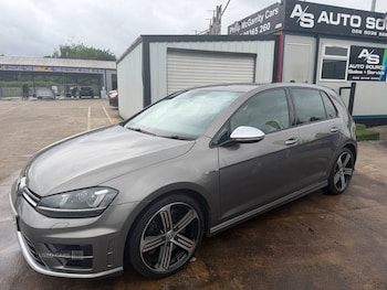 Used Volkswagen Golf 2016 for sale - 78890369: Photo
