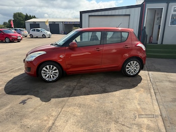 Used Suzuki Swift 2011 for sale - 79454356: Photo