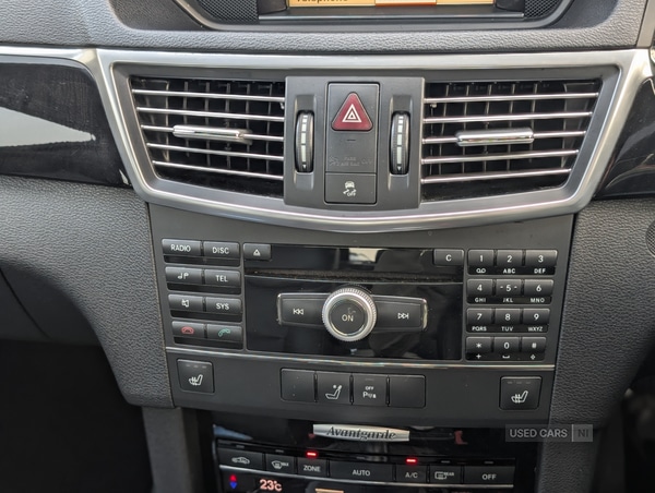 Used Mercedes-Benz E Class 2009 for sale - 77121026: Photo 12